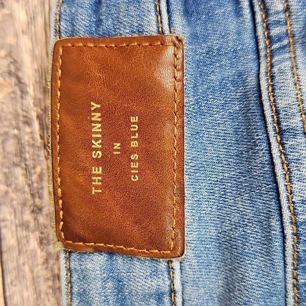NEW ZARA PREMIUM DENIM COLLECTION DISTRESSED MID-RISE SKINNY ANKLE JEANS - Picture 6 of 10